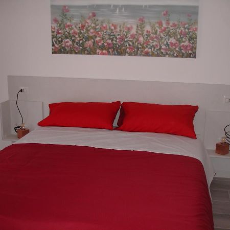 Apartament Le Gemelle Bari Zewnętrze zdjęcie
