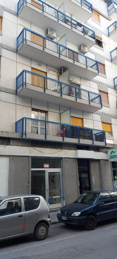 Apartament Le Gemelle Bari Zewnętrze zdjęcie