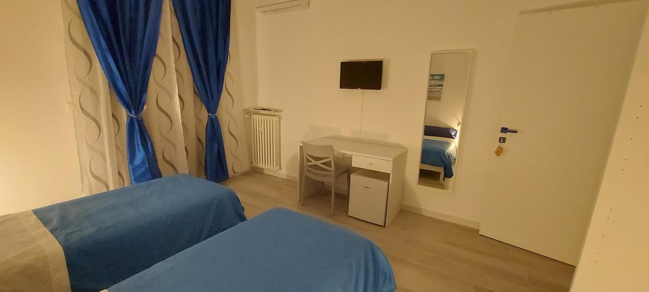 Apartament Le Gemelle Bari Zewnętrze zdjęcie
